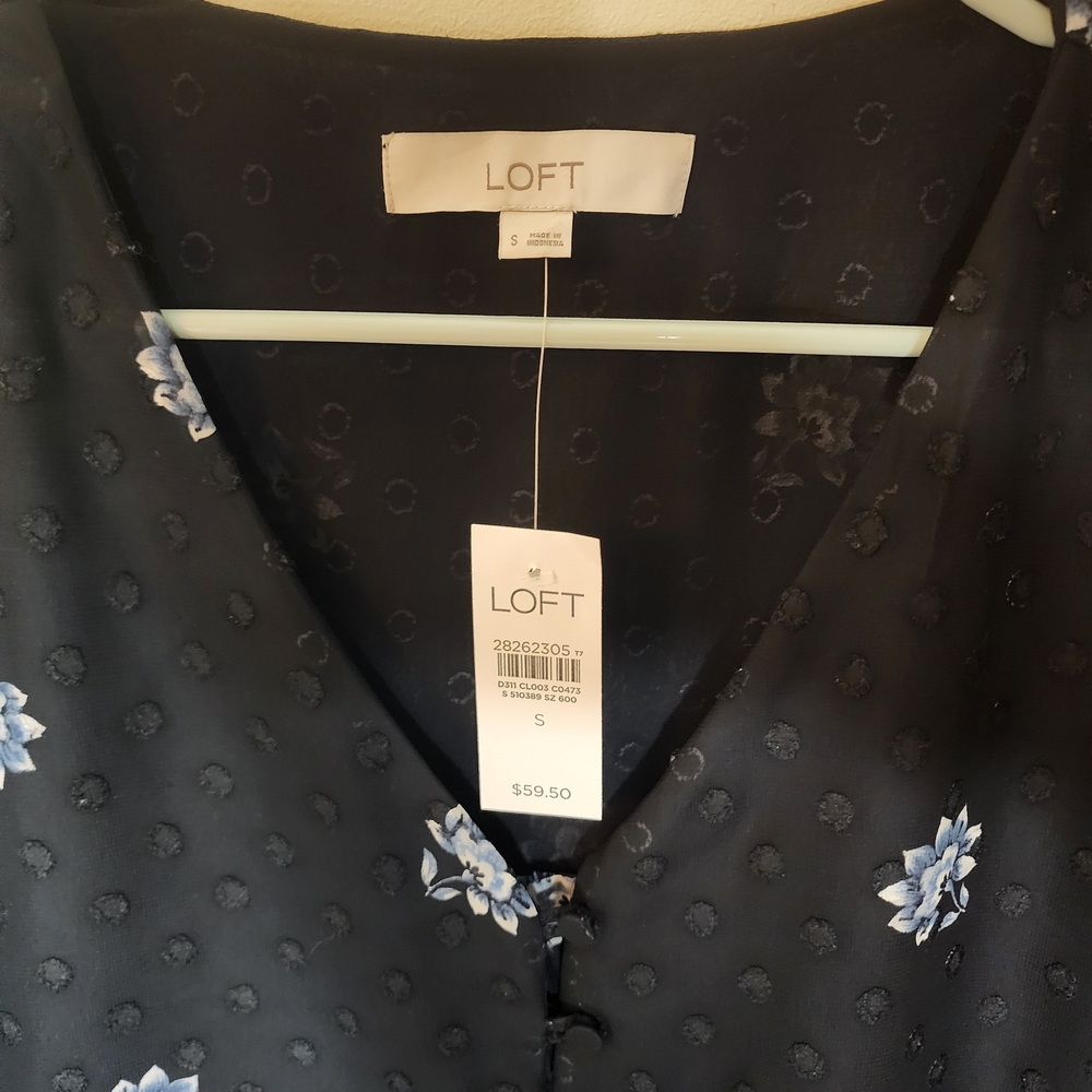 LOFT Dark Blue Blouse with Light Blue Floral Pattern - Picture 4 of 4
